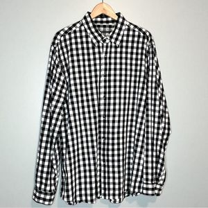 #23 Urban Heritage Long Sleeve Black and White Checkered  Button Up Shirt
